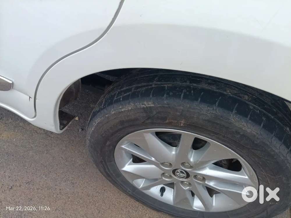 Toyota Innova Crysta 2018 Diesel 130000 Km Driven