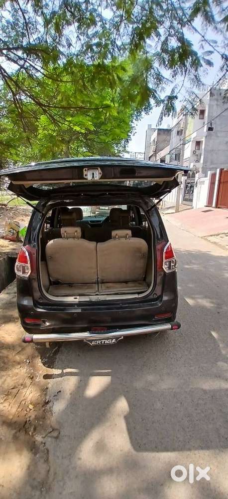 Maruti Suzuki Ertiga Zxi Plus , 2018, Diesel