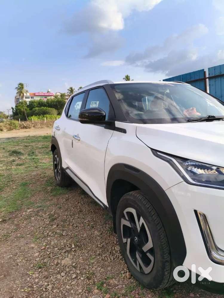 Nissan Magnite 2024 Petrol Well Maintained