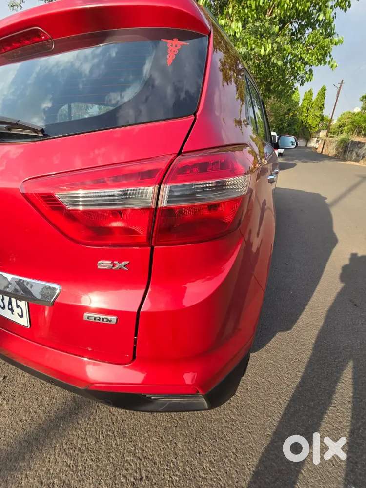 6 Airbags Topend Creta Diesel