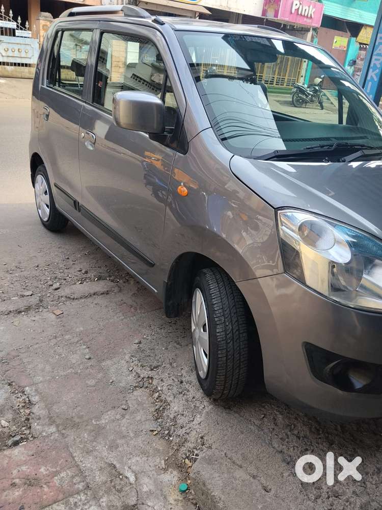 Maruti Suzuki Wagon R Vxi Amt1.2, 2016, Petrol
