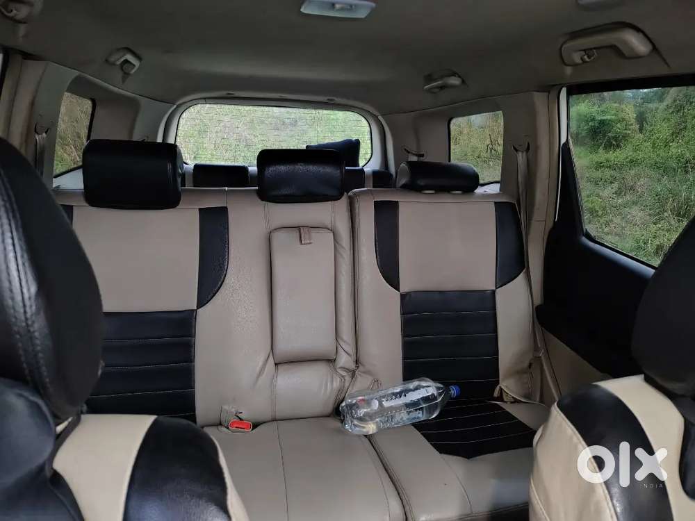 Mahindra Xuv500 2016 Diesel 135000 Km Driven