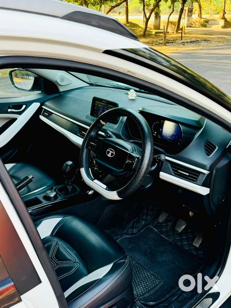 Tata Nexon 2023 Oct Creative Petrol Well Maintained