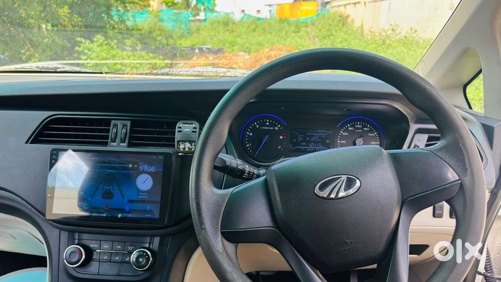 Mahindra Marazzo Diesel 2023