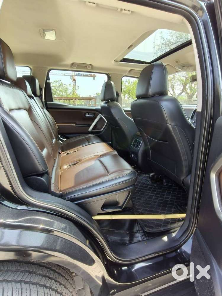 Mahindra Scorpio-n 2.2 Z8 Diesel At 7 Str, 2023, Diesel