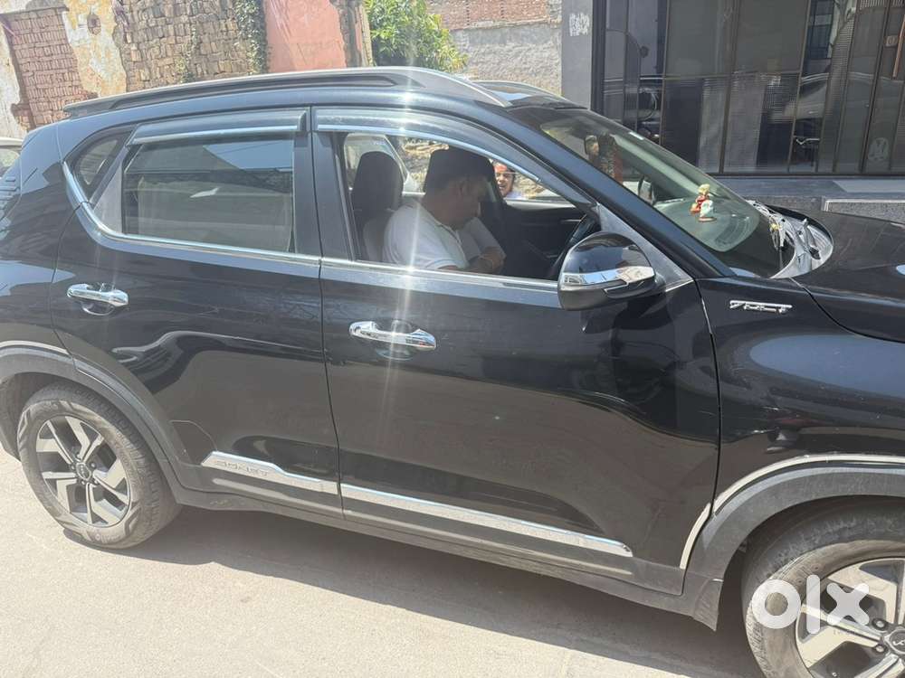 Kia Sonet Petrol 2022
