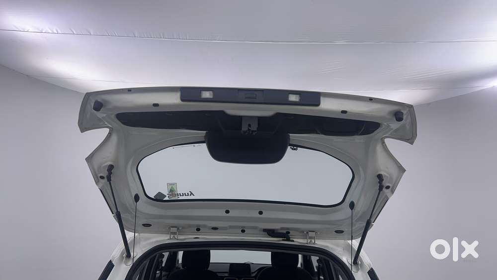 Tata Punch Accomplished Amt Sunroof, 2024, Petrol