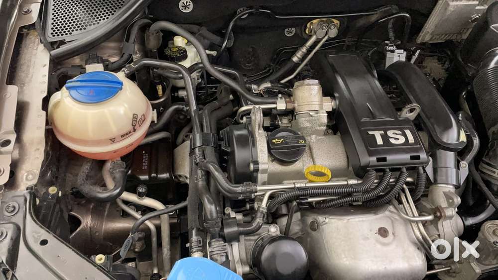 Volkswagen Vento 1.2 Tsi Highline At, 2016, Petrol