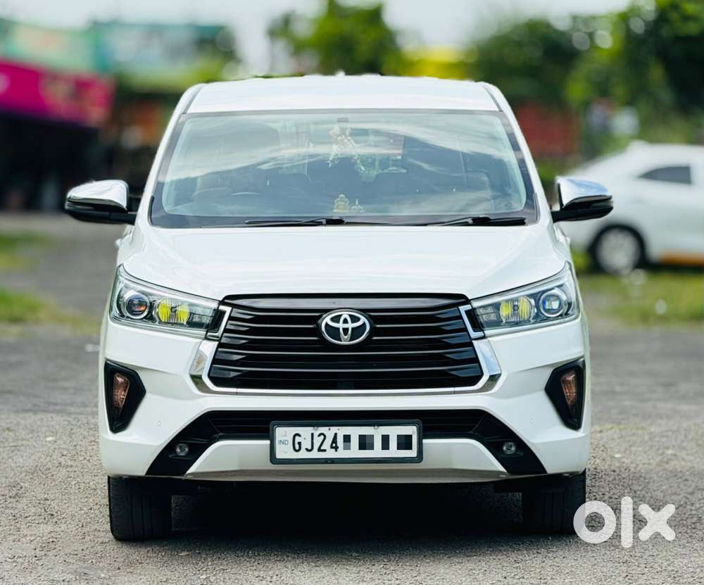 Toyota Innova Crysta 2.4 Z 7 Str, 2022, Diesel