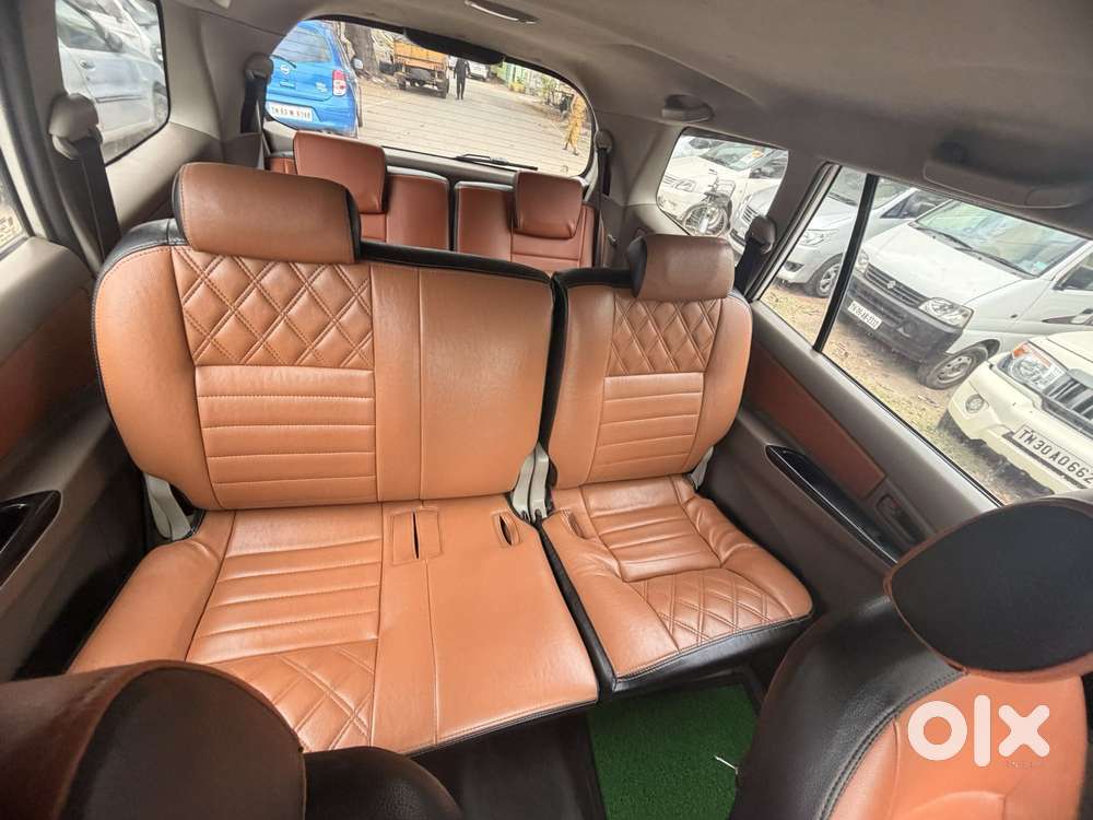 Toyota Innova 2.5 V Diesel 7-seater, 2011, Diesel