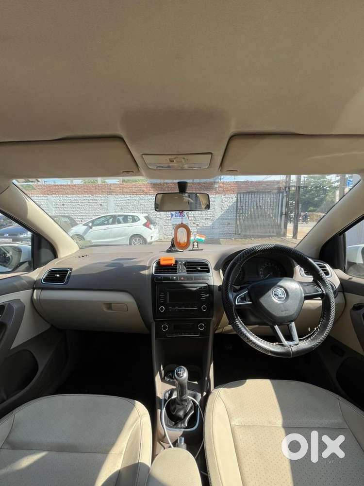 Skoda Rapid 1.5 Tdi Cr Elegance Plus, 2015, Diesel