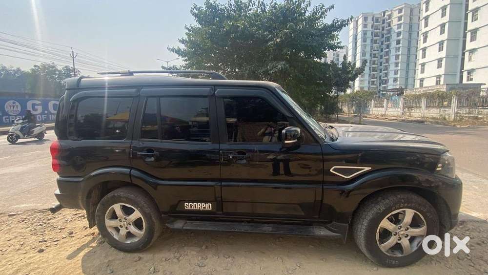 Mahindra Diesel Car 2021