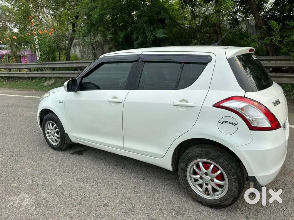 Maruti Suzuki Swift 2015 Diesel 58099 Km Driven