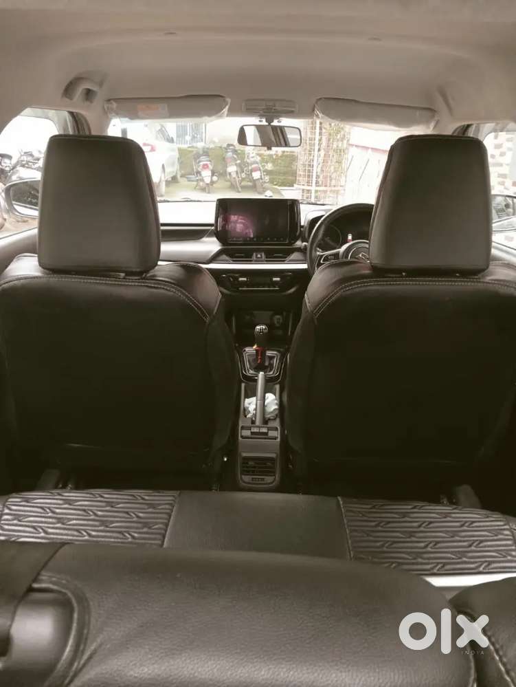 Swift 1.2 Zxi Plus 2025  In 8 Lakhs { 2026 1st Hand Price 9.75 Lakh }