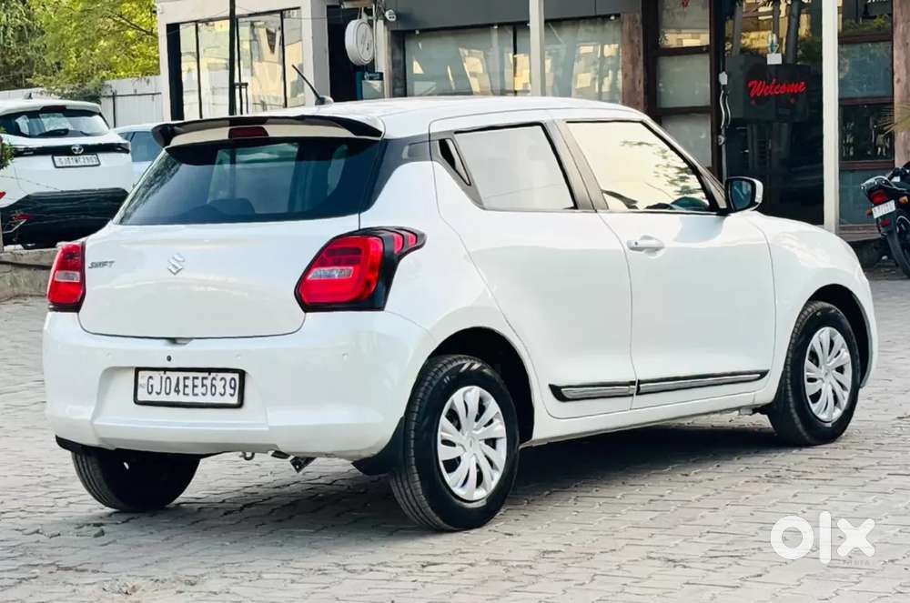 Maruti Suzuki Swift, 2023, Petrol