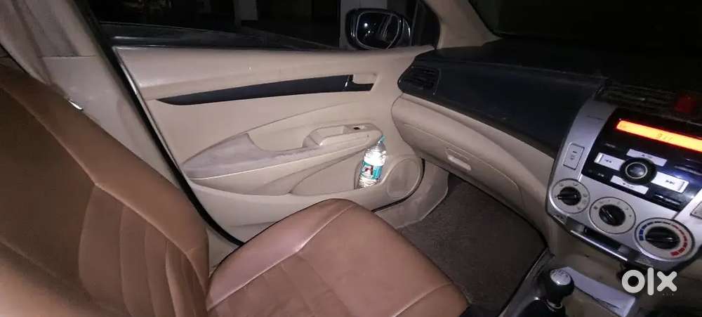Honda City 2010 Cng & Hybrids 175207 Km Driven