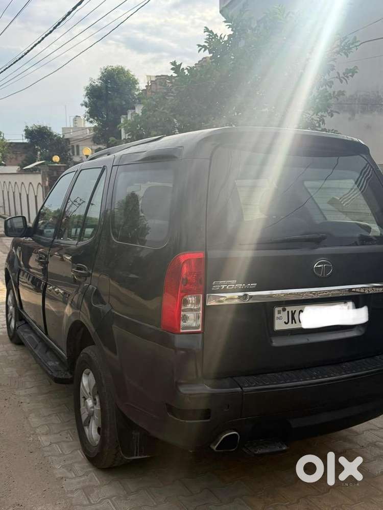 Tata Safari Storme 2016 Diesel Good Condition