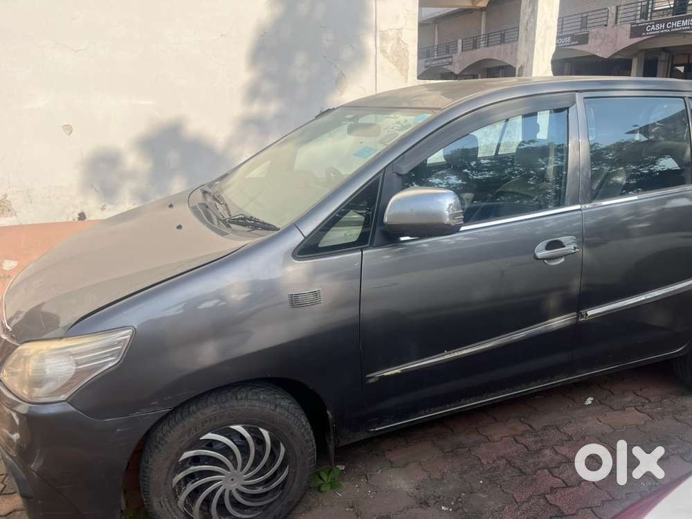 Toyota Innova Diesel 2010