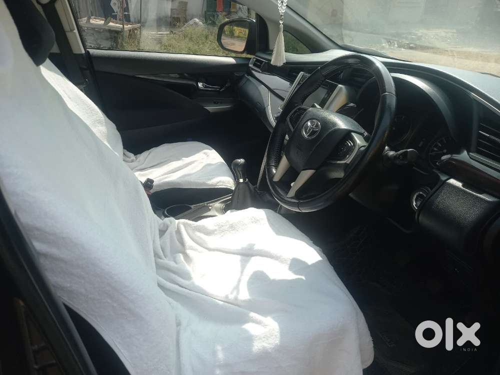 Toyota Innova Crysta 2.4 V 7 Str, 2017, Diesel