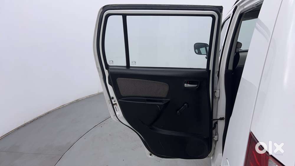 Maruti Suzuki Wagon R Lxi 1.0, 2015, Petrol
