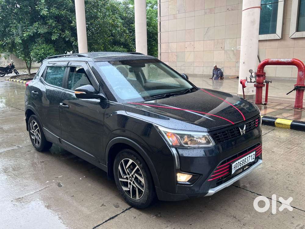 Mahindra Xuv300 W8, 2022, Petrol