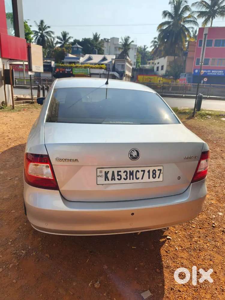 Skoda Rapid 2015 Diesel 126300 Km Driven