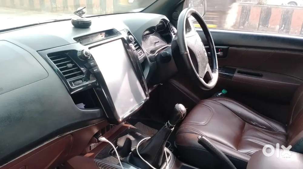 Toyota Fortuner Diesel 2015 Mt