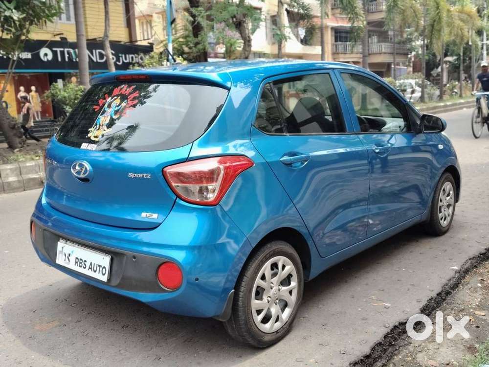 Hyundai Grand I10 Sportz, 2017, Petrol