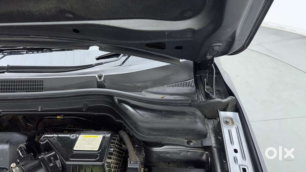 Mahindra Xuv300 W6 Diesel, 2022, Diesel