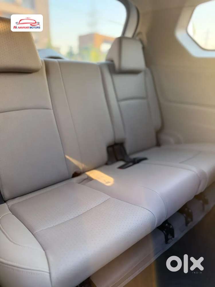 Mahindra Marazzo M8, 2018, Diesel