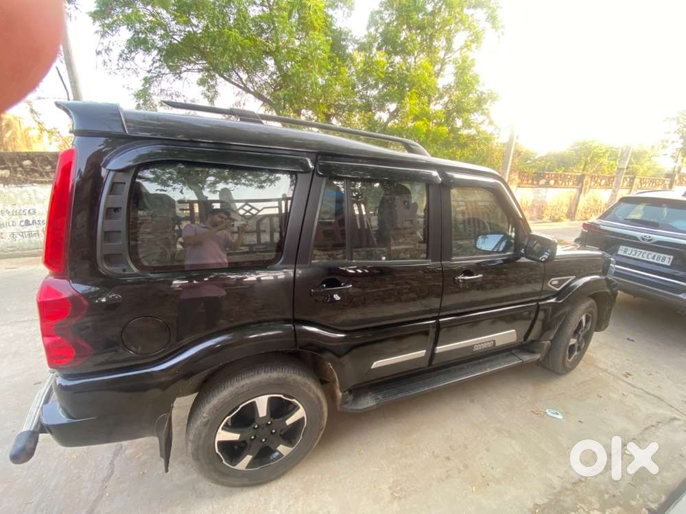 Mahindra Scorpio Classic Diesel 2025
