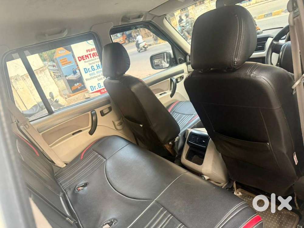 Mahindra Scorpio S6 Plus 2016