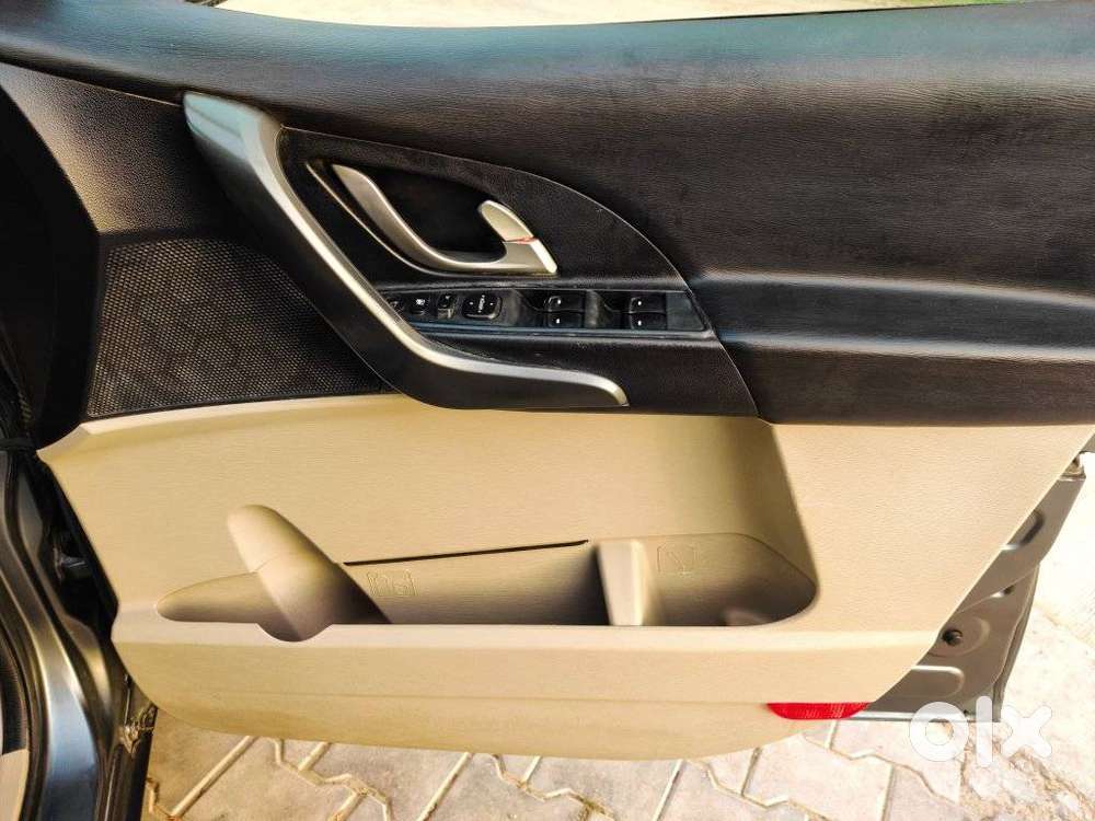 Mahindra Xuv500 W10 1.99 Mhawk, 2018, Diesel