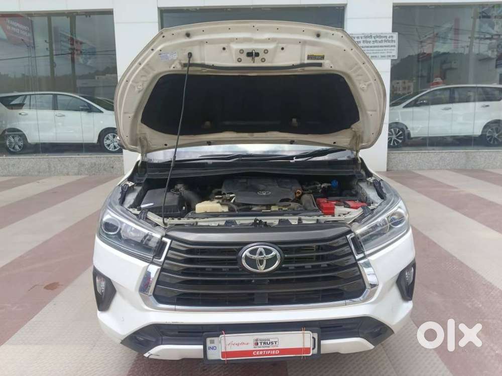 Toyota Innova Crysta 2.4 V 8 Str, 2022, Diesel