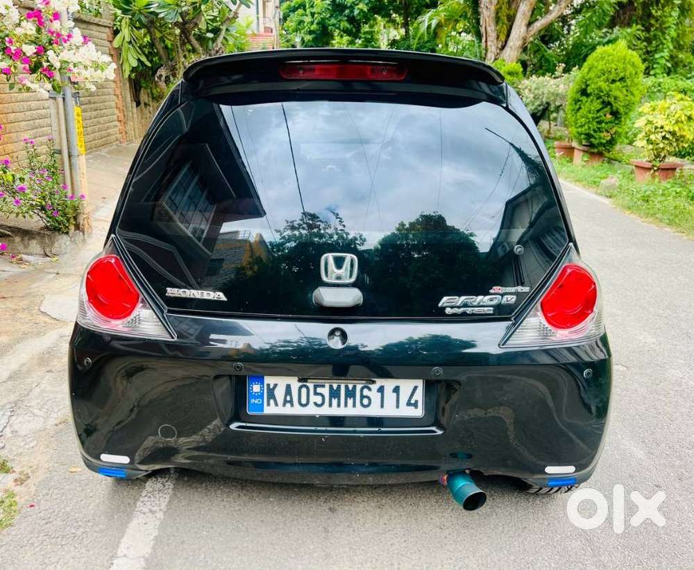 Honda Brio V Mt, 2013, Petrol