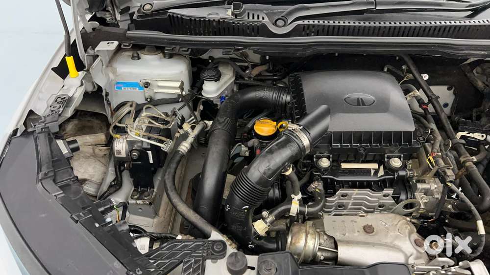Tata Nexon Pure 1.2 Revotron Petrol 6 Mt, 2024, Petrol