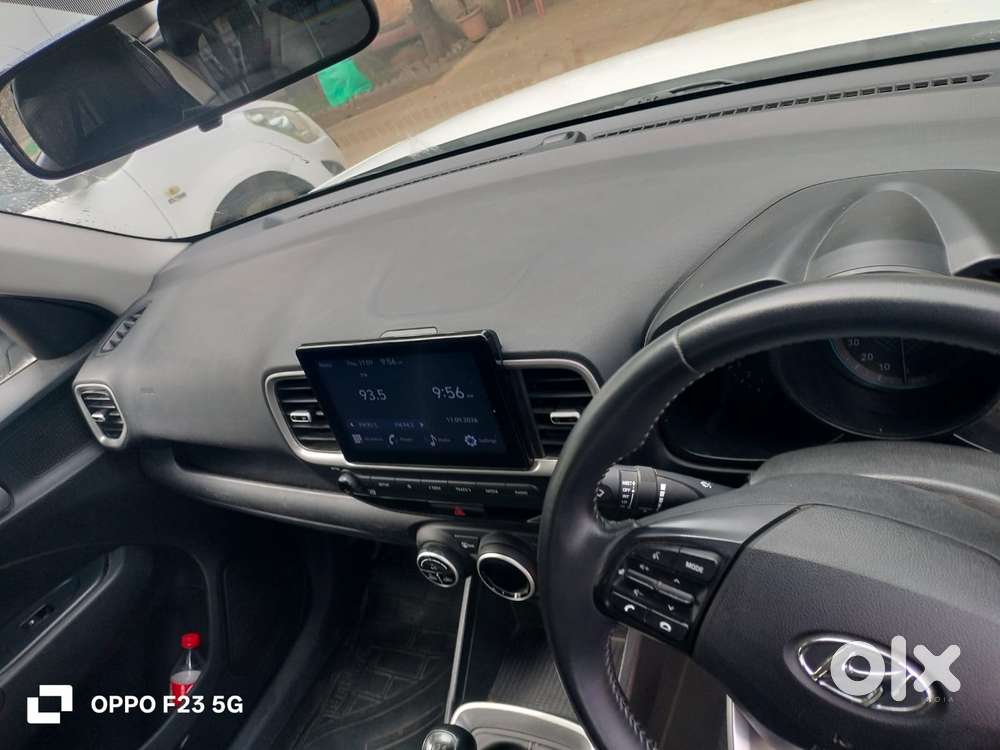 Hyundai Venue S Mt 1.2 Kappa, 2022, Petrol