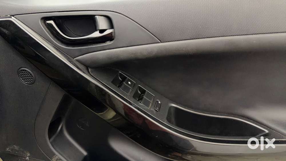 Tata Nexon 1.5 Revotorq Xza Plus Kaziranga, 2023, Petrol