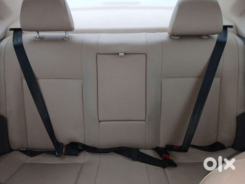 Volkswagen Vento 2010-2013 Petrol Highline At, 2022, Petrol
