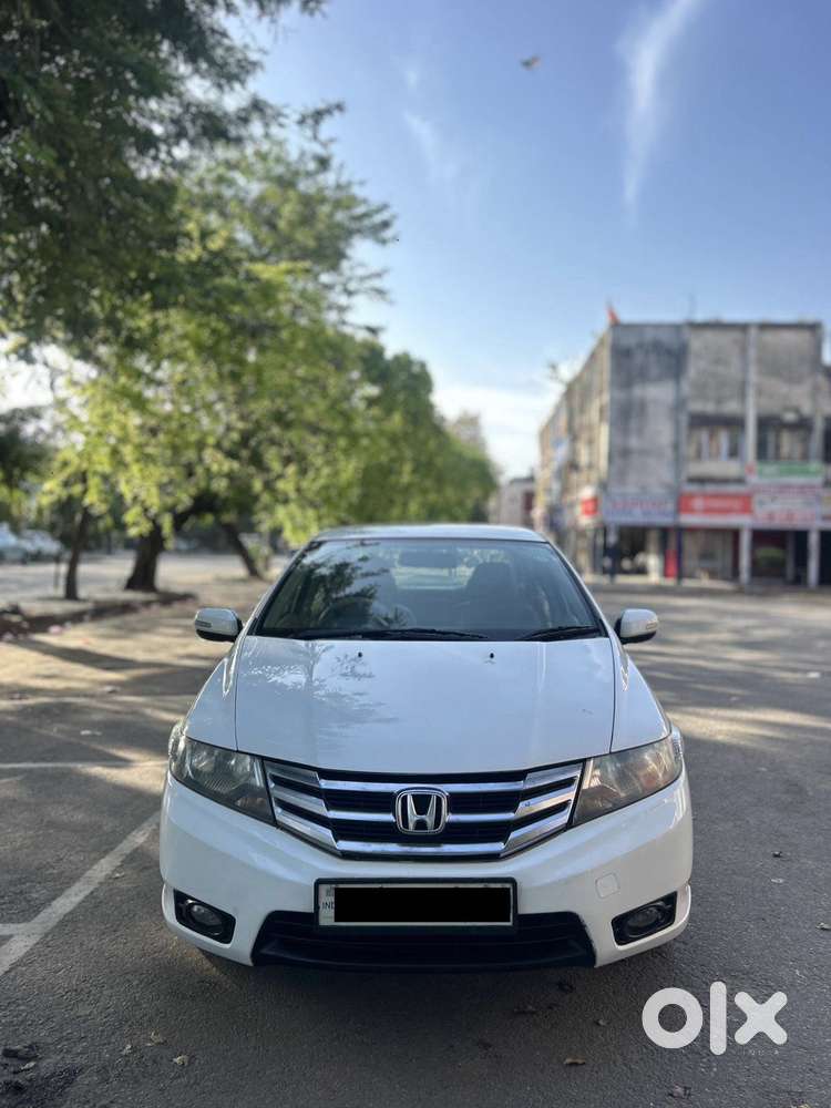 Honda City 2011-2013 V At Exclusive, 2012, Petrol