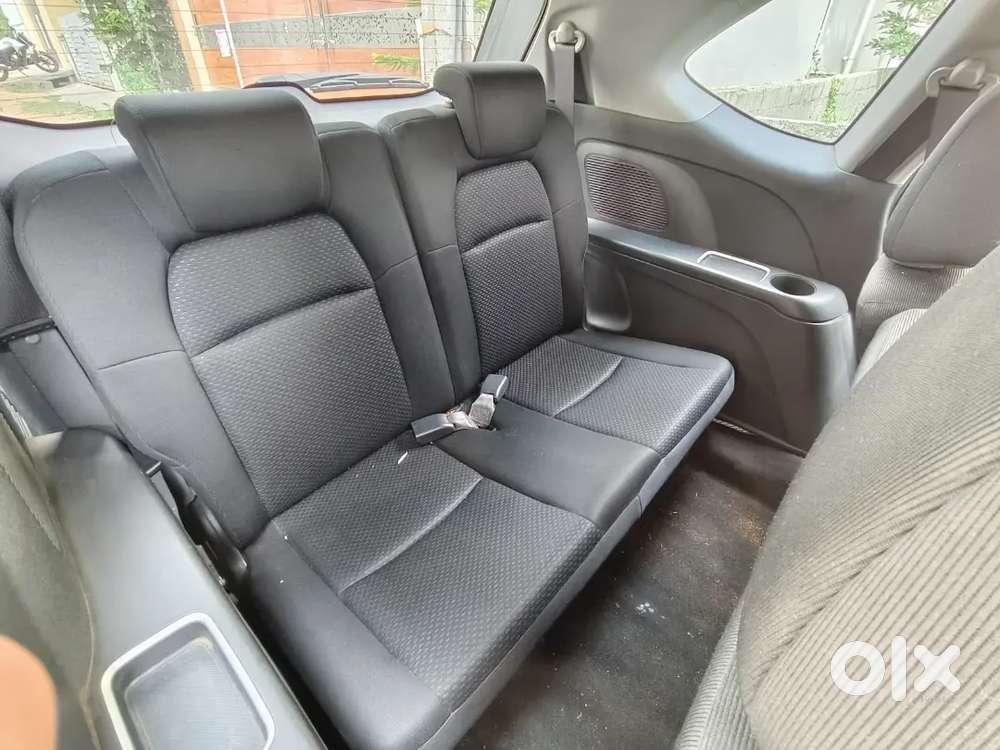 Honda Br-v 7 Seater Diesel Topend