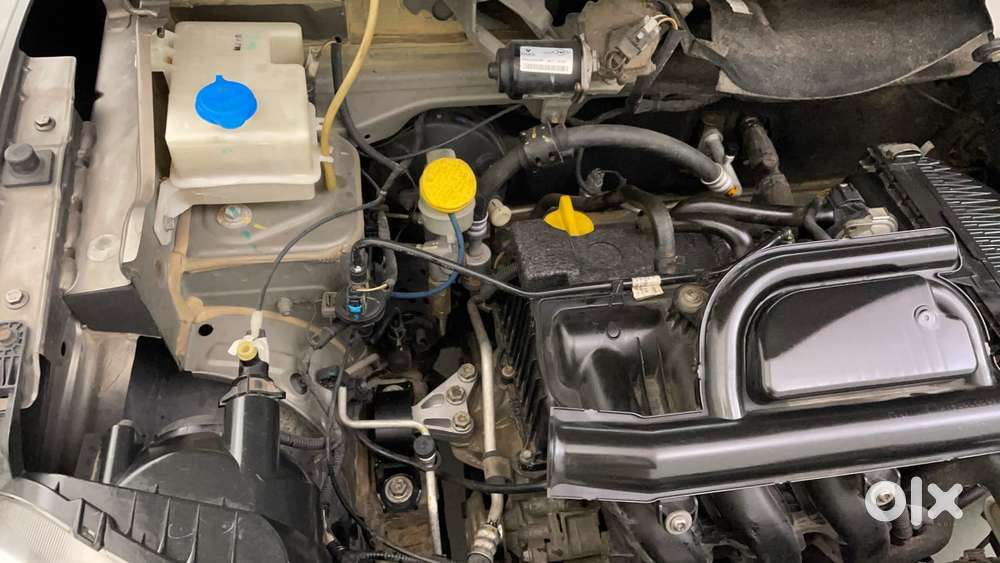 Renault Kwid 2019-ongoing 1.0 Rxt Amt (o), 2017, Petrol