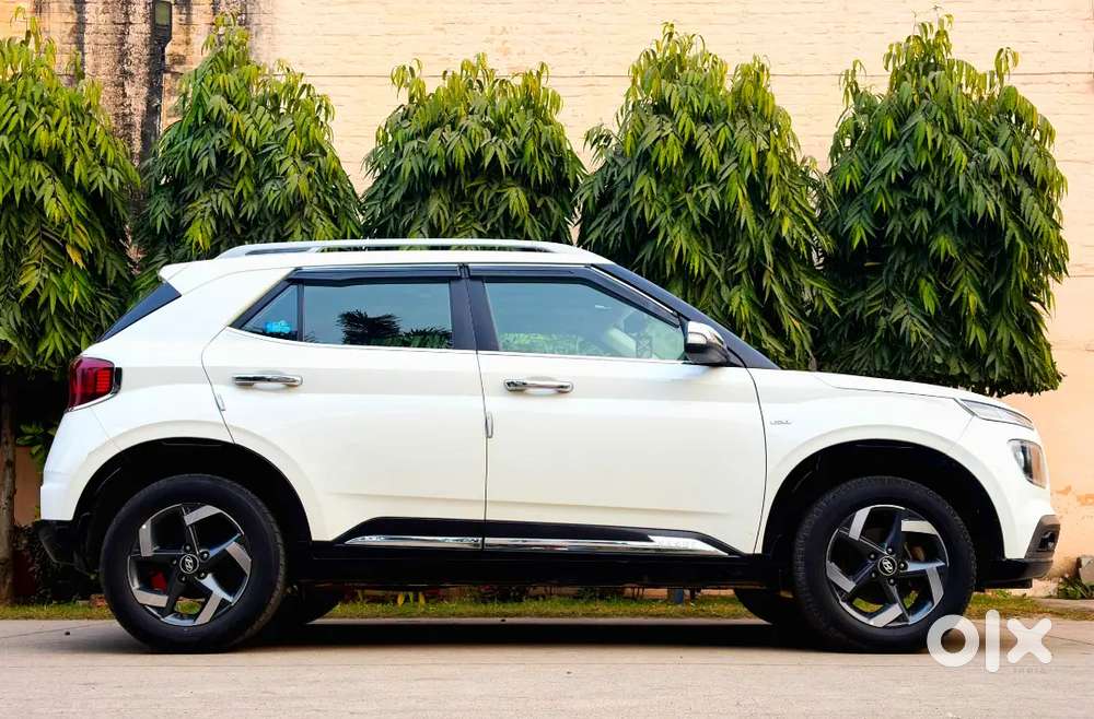 Hyundai Venue Sx Plus Dct 2020