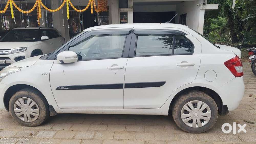 Maruti Suzuki Dzire 1.2 Vxi, 2013, Petrol