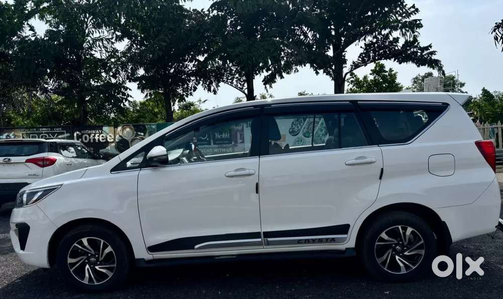 Toyota Innova Crysta G 8 Str, 2021, Diesel