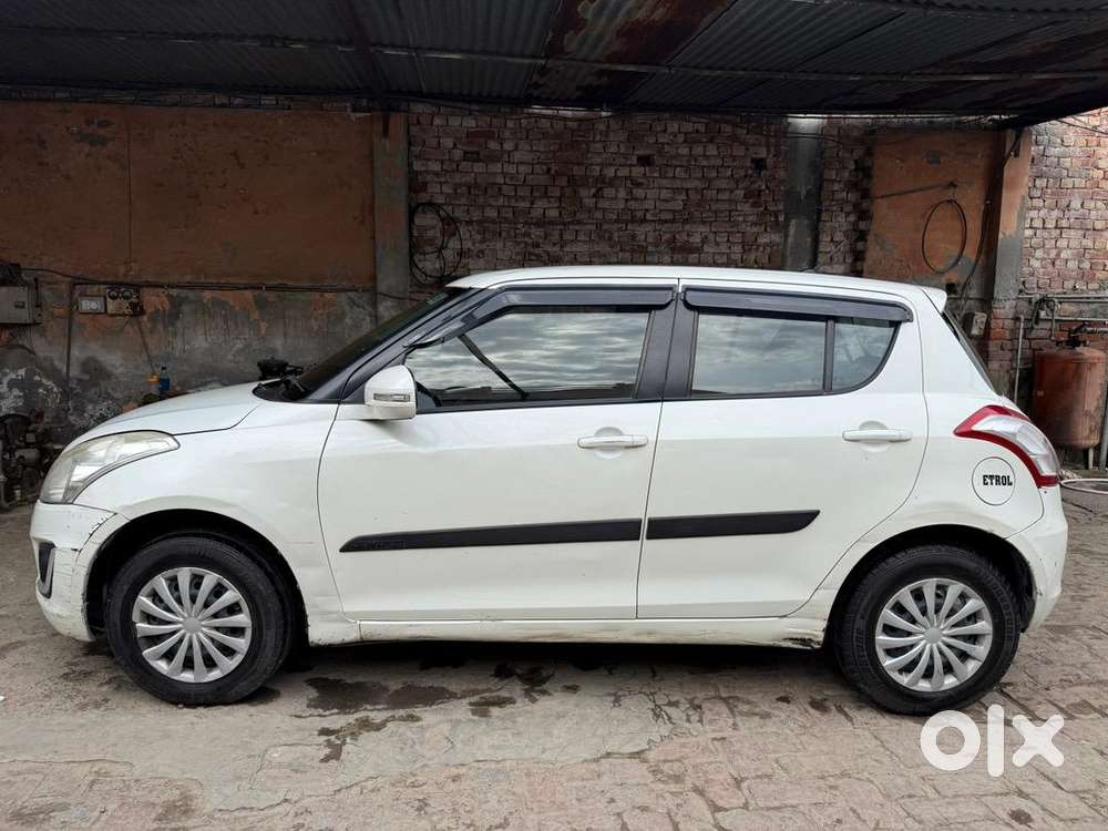Maruti Suzuki Swift 2016 Cng & Hybrids 159000 Km Driven
