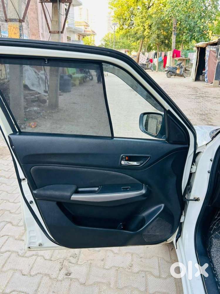 Maruti Suzuki Swift 2023 Petrol Well Maintained