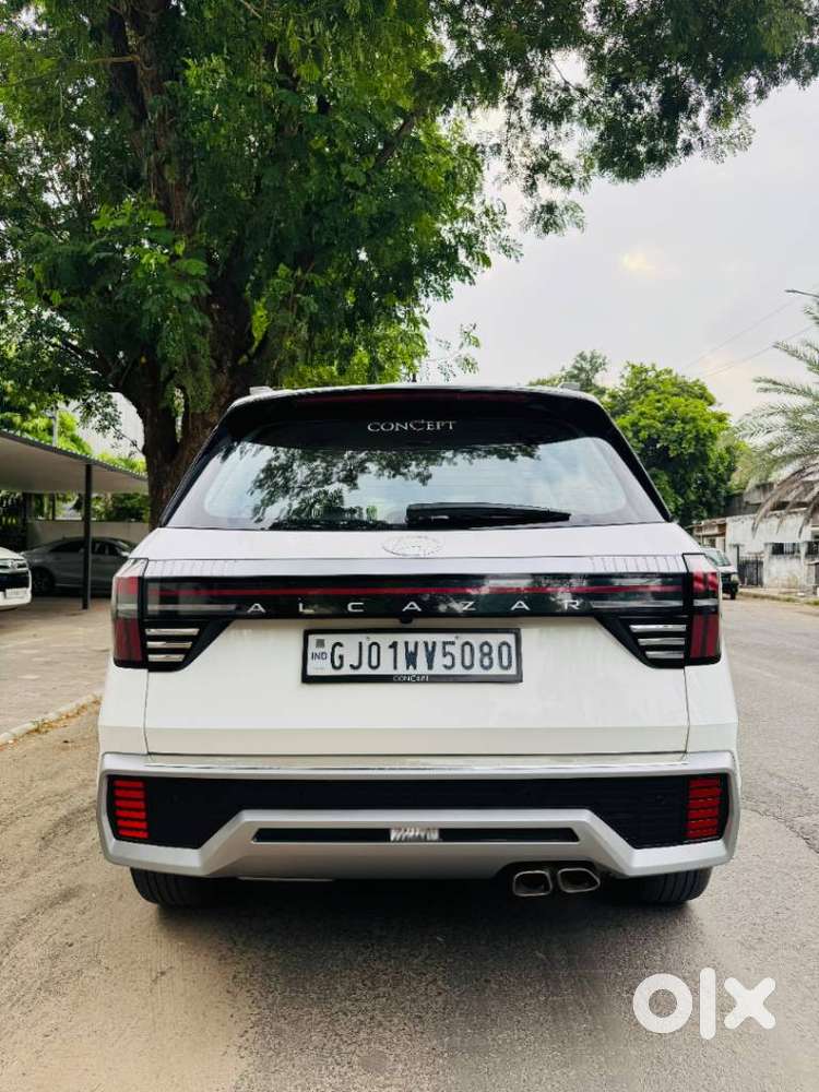 Hyundai Alcazar Platinum 7 Str 1.5 Diesel Adventure, 2025, Diesel