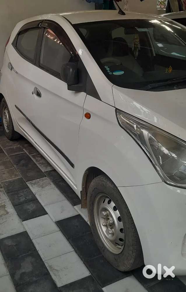 Hyundai Eon 2012 Petrol 70000 Km Driven
