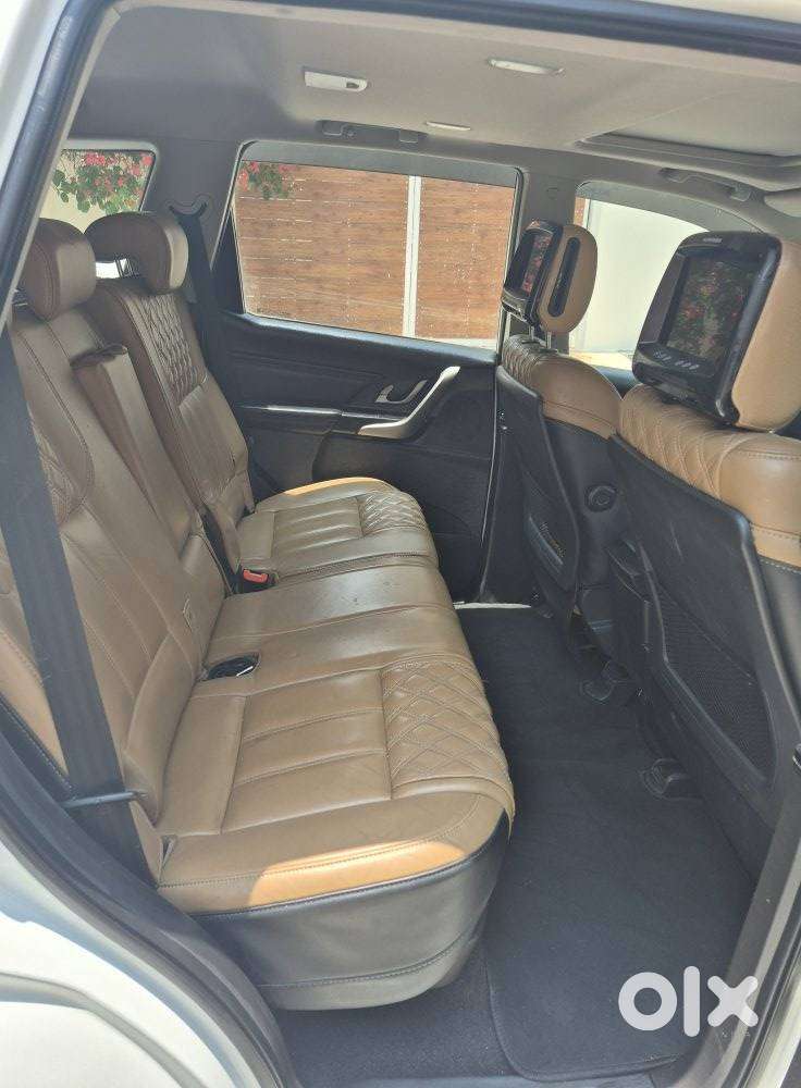 Mahindra Xuv500 W11 Option, 2019, Diesel